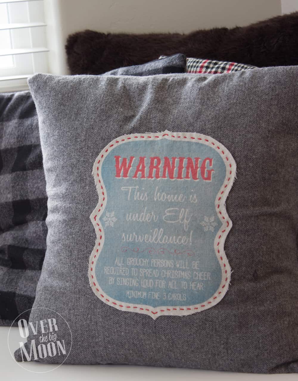 Elf Printable Pillow DIY