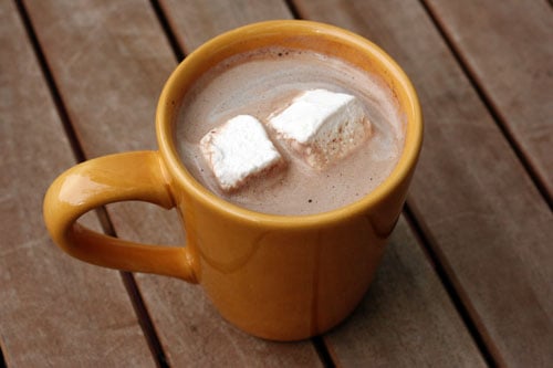 http://overthebigmoon.com/wp-content/uploads/2015/12/homemade-hot-chocolate-web.jpg