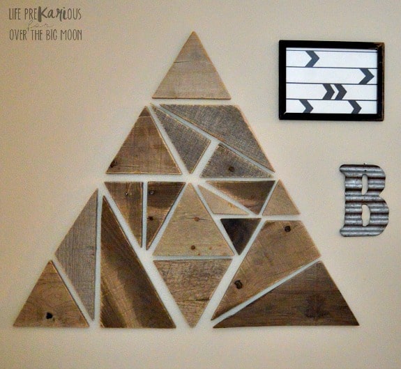 http://overthebigmoon.com/wp-content/uploads/2016/01/DIY-Geometric-Wooden-Wall-Decor4.jpg