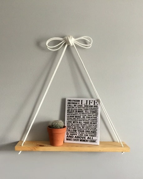 http://overthebigmoon.com/wp-content/uploads/2016/04/DIY-Hanging-shelf2.jpg