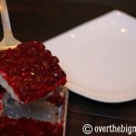 serving cake