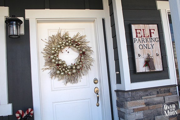 Rustic Elf Parking Pallet Sign Tutorial - your kids will love this! From www.overthebigmoon.com!