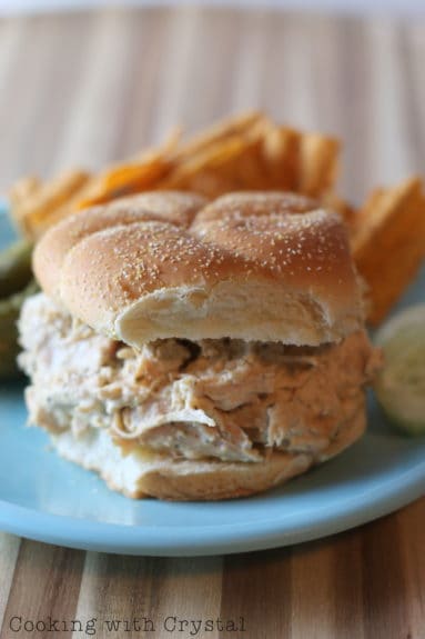 slow cooker chicken sandwiches