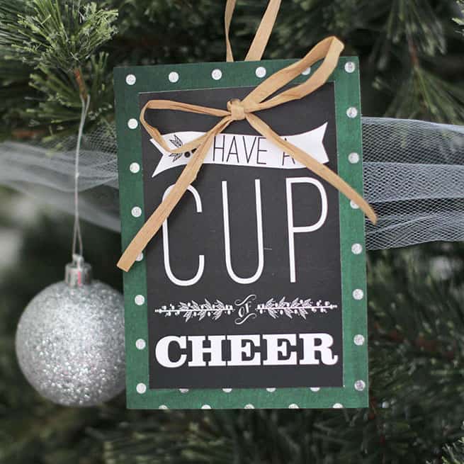 DIY Ribbon Christmas Ornaments (with video tutorial) - The Crafting Nook