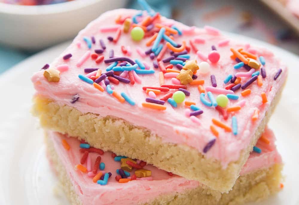 https://overthebigmoon.com/wp-content/uploads/2021/03/sugar-cookie-bars-dessert.jpg